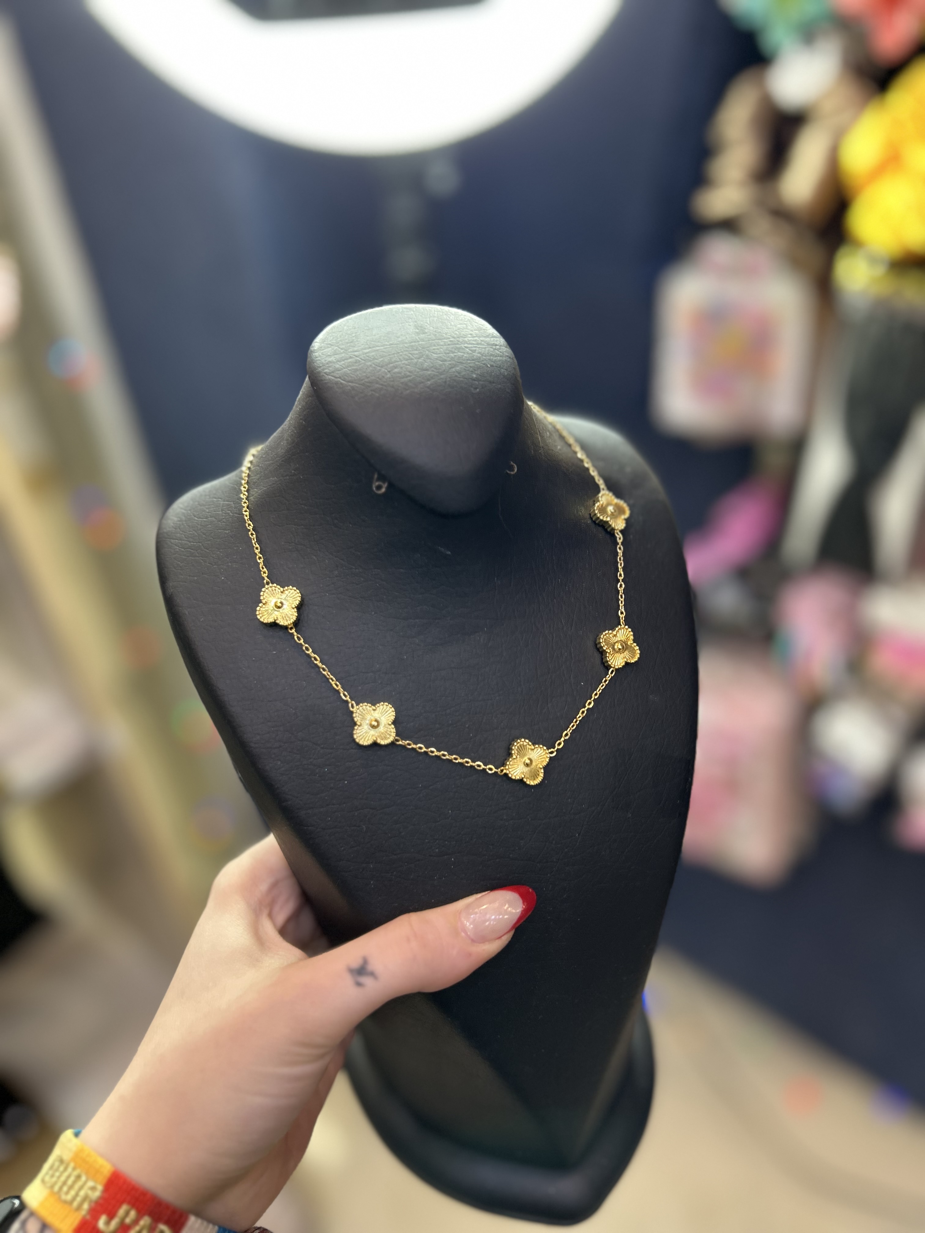 گردبند ونکلیف طلایی